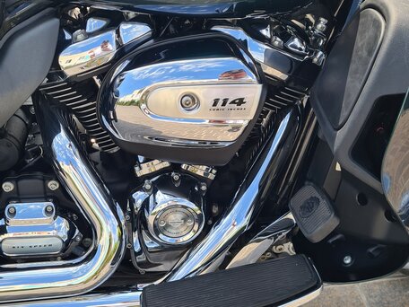 2024 Harley-Davidson Ultra Limited, зелёный, 3300000 рублей, вид 3