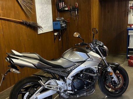 2006 Suzuki GSR 600, серый, 390000 рублей, вид 1