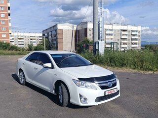 2014 Toyota Camry Japan Market VII (XV50), белый, 2050000 рублей, вид 2