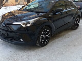 2018 Toyota C-HR I, чёрный, 2450000 рублей, вид 2