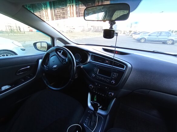 2016 Kia Ceed II Рестайлинг, серебристый, 1150000 рублей - вид 6