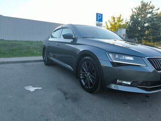 2015 Skoda Superb III, серый, 1650000 рублей, вид 1