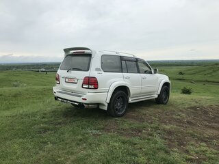 2001 Toyota Land Cruiser 100 Series, белый, 2380000 рублей, вид 1