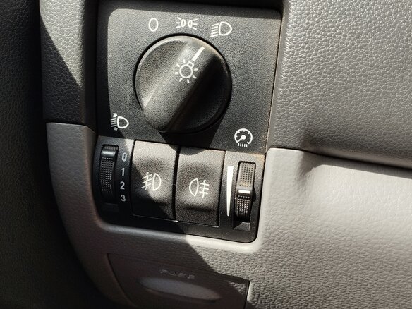 2006 Suzuki Ignis II (HR), красный, 549000 рублей - вид 12