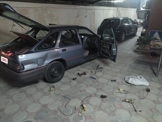 1990 Ford Sierra I Рестайлинг, серый, 180000 рублей, вид 4