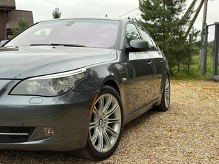 2008 BMW 5 серии 528i V (E60/E61) Рестайлинг, серый, 1300000 рублей, вид 3