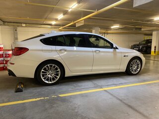 2012 BMW 5 серии Gran Turismo 535i xDrive VI (F10/F11/F07), белый, 2100000 рублей, вид 4
