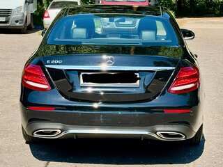 2016 Mercedes-Benz E-Класс 200 V (W213, S213, C238), чёрный, 2600000 рублей, вид 5