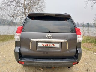 2011 Toyota Land Cruiser Prado 150 Series, серый, 3250000 рублей, вид 5