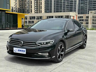 2023 Volkswagen Magotan B8 Рестайлинг, чёрный, 1459010 рублей, вид 1