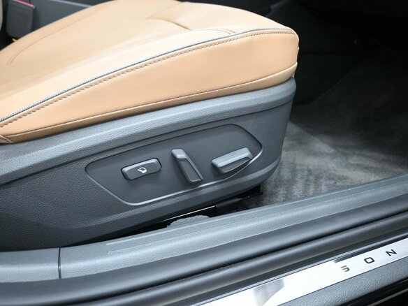 2025 Hyundai Sonata VIII (DN8) Рестайлинг, чёрный, 4319900 рублей - вид 34