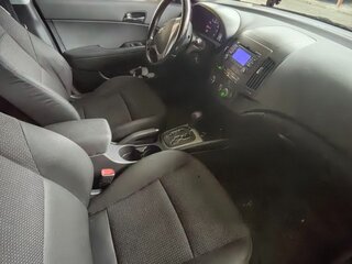 2011 Hyundai i30 I Рестайлинг, чёрный, 850000 рублей, вид 3