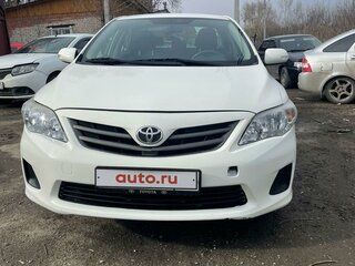 2013 Toyota Corolla X (E140, E150) Рестайлинг, белый, 925000 рублей, вид 1