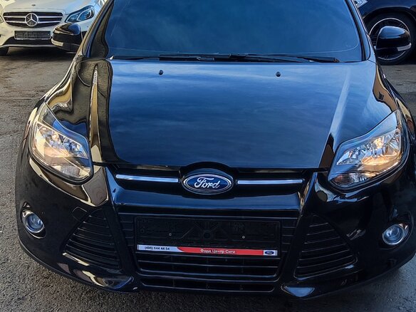 2013 Ford Focus III, чёрный, 1137000 рублей