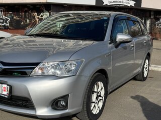 2014 Toyota Corolla Fielder XI (E160, E170, E180), серебристый, 1100000 рублей, вид 1