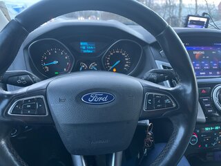 2017 Ford Focus III Рестайлинг, чёрный, 990000 рублей, вид 2