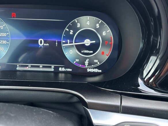 2021 Kia K5 III, чёрный, 2900000 рублей - вид 9