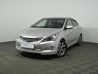2015 Hyundai Solaris I Рестайлинг, серебристый, 850000 рублей, вид 1