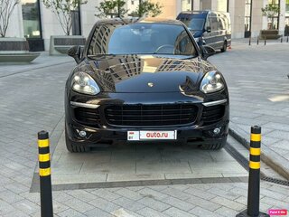 2015 Porsche Cayenne Diesel II Рестайлинг (958), чёрный, 3870000 рублей, вид 1