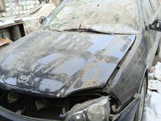 2001 Toyota Avensis I Рестайлинг, чёрный, 170000 рублей, вид 3