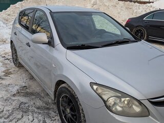 2010 Hyundai i30 I Рестайлинг, серебристый, 570000 рублей, вид 2