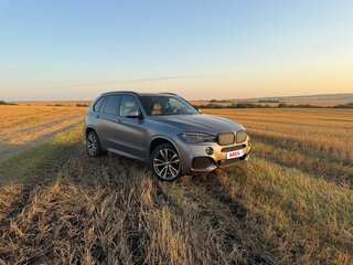 2017 BMW X5 40d III (F15), серый, 3780000 рублей, вид 3