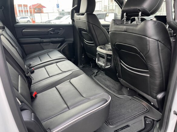 2025 Ram 1500 Crew Cab V Рестайлинг, белый, 10800000 рублей - вид 12