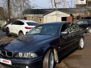 2002 BMW 5 серии 530i IV (E39) Рестайлинг, синий, 1400000 рублей, вид 2