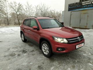 2013 Volkswagen Tiguan I Рестайлинг, красный, 1399999 рублей, вид 5
