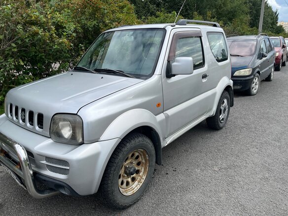 2008 Suzuki Jimny III Рестайлинг 1, серебристый, 1000000 рублей - вид 1