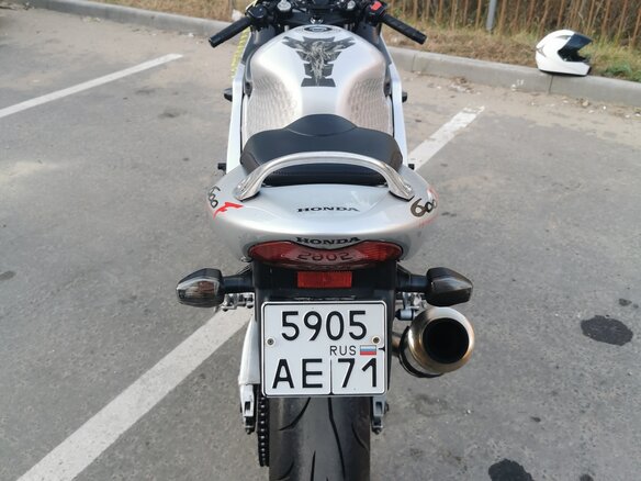 2003 Honda CBR 600F, серебристый, 400000 рублей - вид 6
