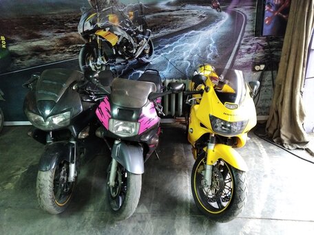 2000 Honda VTR 1000, жёлтый, 275000 рублей, вид 3