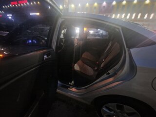 2012 Hyundai Solaris I, серебристый, 699999 рублей, вид 4