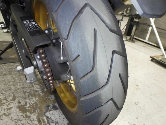2011 Yamaha YZF-R1, чёрный, 1000000 рублей - вид 11