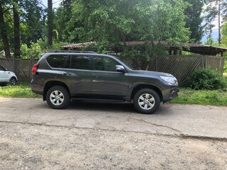 2019 Toyota Land Cruiser Prado 150 Series Рестайлинг 2, серый, 4600000 рублей, вид 4