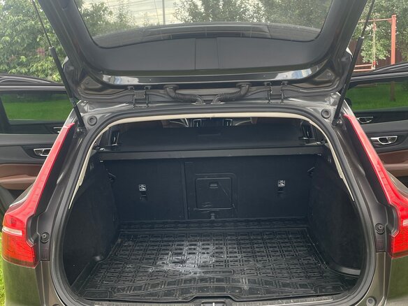 2019 Volvo V60 II, серый, 2220000 рублей - вид 28