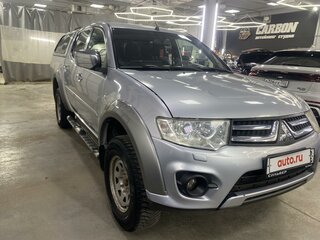2014 Mitsubishi L200 Easy Select IV Рестайлинг, серебристый, 1750000 рублей, вид 2