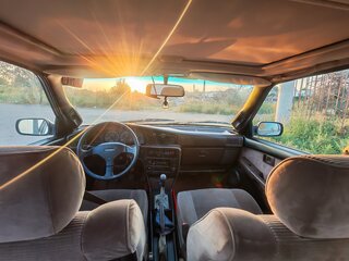 1988 Toyota Carina V (T170), золотистый, 290000 рублей, вид 5