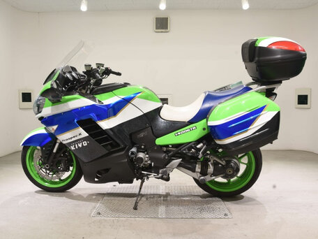 2007 Kawasaki GTR 1400 (Concours 14), зелёный, 750000 рублей, вид 2