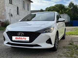 2022 Hyundai Solaris II Рестайлинг, белый, 1700000 рублей, вид 1