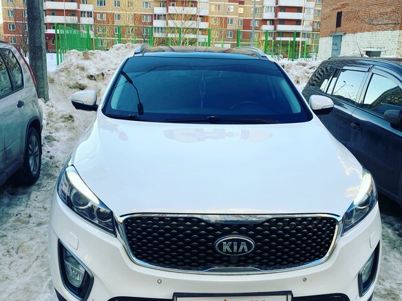 2017 Kia Sorento III Prime, белый, 3300000 рублей - вид 2