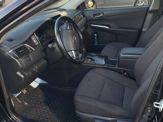 2015 Toyota Camry VII (XV50) Рестайлинг, чёрный, 2000000 рублей, вид 5