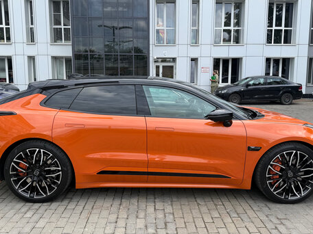 2023 Zeekr 001 100 kWh I, оранжевый, 5500000 рублей, вид 3
