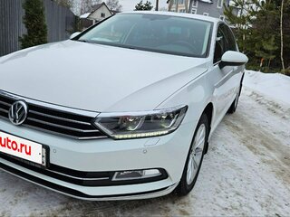 2017 Volkswagen Passat B8, белый, 1975000 рублей, вид 4