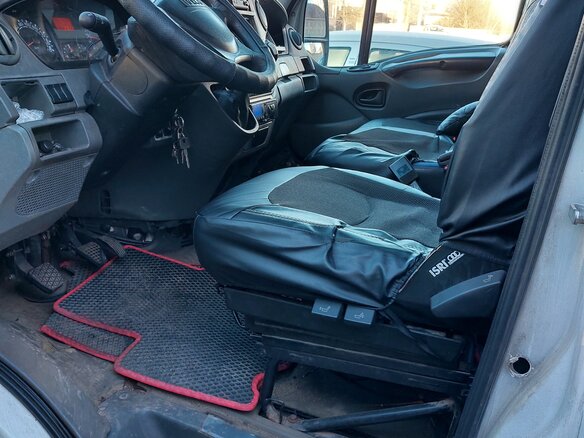 2011 Iveco Daily, белый, 1100000 рублей - вид 2
