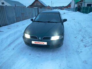 1999 Mitsubishi Carisma I Рестайлинг, зелёный, 150000 рублей, вид 1