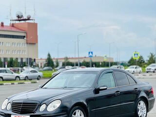 2003 Mercedes-Benz E-Класс 200 III (W211, S211), чёрный, 750000 рублей, вид 1