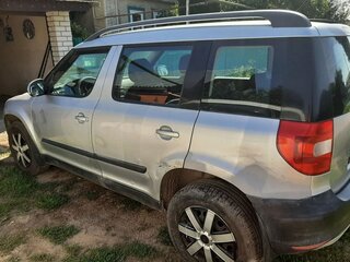 2011 Skoda Yeti I, серебристый, 415000 рублей, вид 3