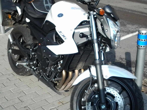 2012 Yamaha XJ6 (FZ6R), белый, 650000 рублей - вид 2