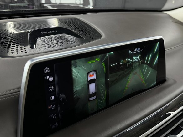 2015 BMW 7 серии Long 750Li xDrive VI (G11/G12), коричневый, 3800000 рублей - вид 20